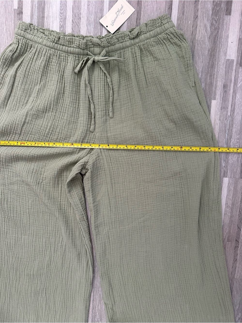 Universal Thread Women's Wide-Leg Cotton Gauze Pants – Size XL, Light Green - Picture 7 of 11